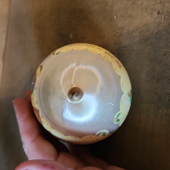 Hallmark 1982 Betsy Clark 10th in the Series Satin Unbreakable Ornament - Picture 7 of 7